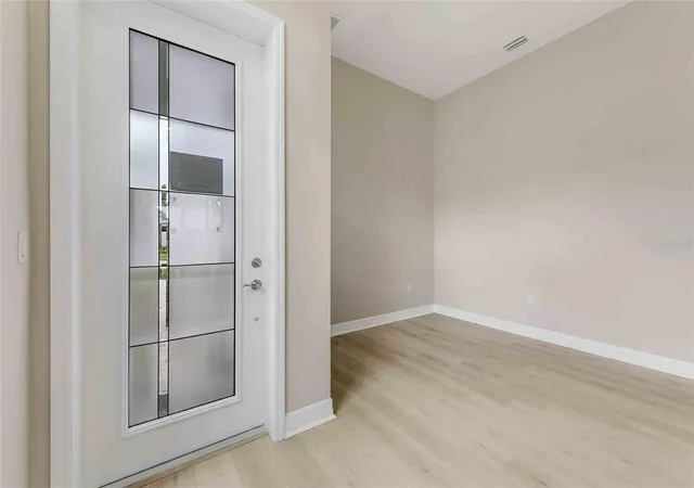 Photo 2 of Single family home for sale at 889 Megano Blvd, Deland, FL 32724 | MLS# W7890296 | Listing updated on 2026-10-20