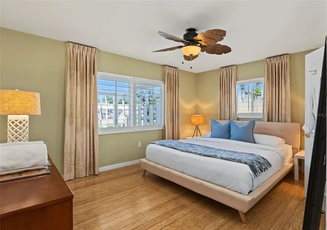 Photo 4 of Single family home for sale at 210 Briggs Ct, Sarasota, FL 34237 | MLS# A4709481 | Listing updated on 2026-10-22