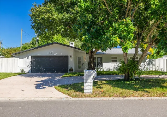 Photo 1 of Single family home for sale at 1479 S Evergreen Ave, Clearwater, FL 33756 | MLS# TB8557818 | Listing updated on 2026-10-14