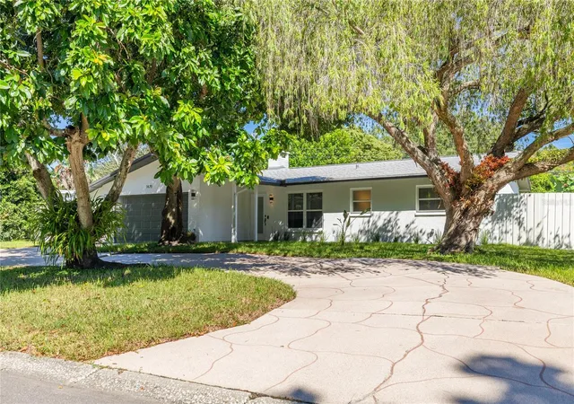 Photo 3 of Single family home for sale at 1479 S Evergreen Ave, Clearwater, FL 33756 | MLS# TB8557818 | Listing updated on 2026-10-14