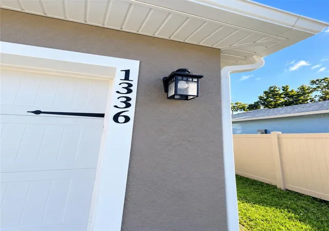 Photo 1 of Single family home for sale at 1336 Dean Ave, Eustis, FL 32726 | MLS# G5119039 | Listing updated on 2026-10-30