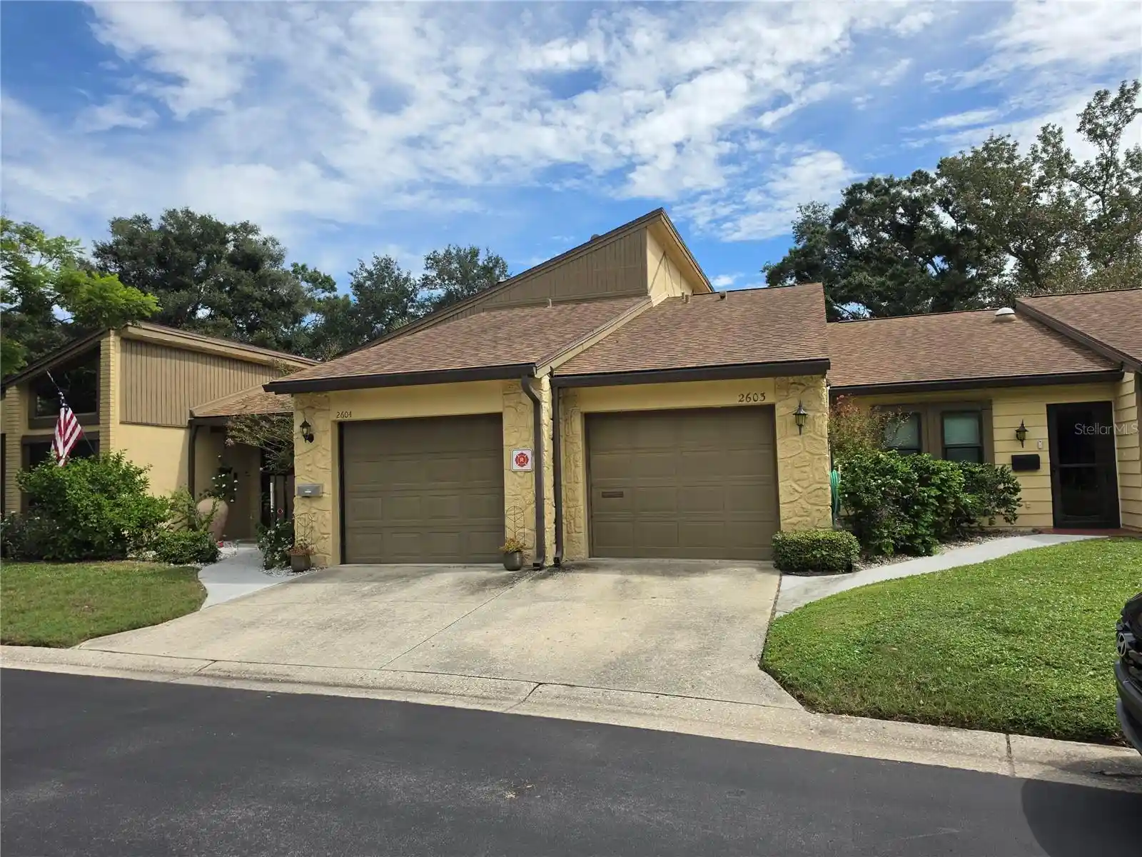 Listing Photo 1 - Condo for sale in 2101 Sunset Pt Rd located at 2101 Sunset Pt Rd, Clearwater, FL 33765 - Unit #2603