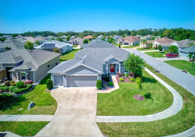 Photo 3 of Single family home for sale at 4355 Bent Crk Ln, Leesburg, FL 34748 | MLS# G5119040 | Listing updated on 2026-10-21