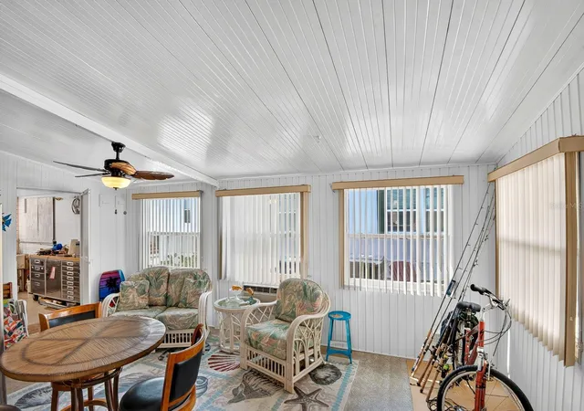 Photo 4 of Manufactured home for sale at 2107 Palma Sola Blvd #12, Bradenton, FL 34209 | MLS# A4709494 | Listing updated on 2026-10-22