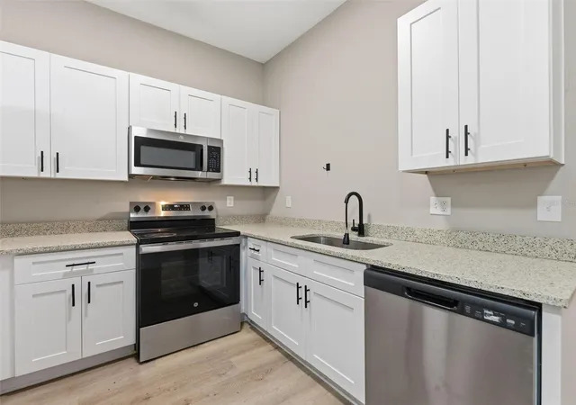 Photo 3 of Single family home for sale at 1740 W Cherry St, Tampa, FL 33607 | MLS# TB8557842 | Listing updated on 2026-10-14