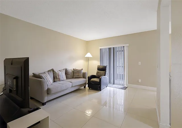 Photo 3 of Condo for sale at 2408 Barley Clb Ct #2, Orlando, FL 32837 | MLS# S5159479 | Listing updated on 2026-10-27