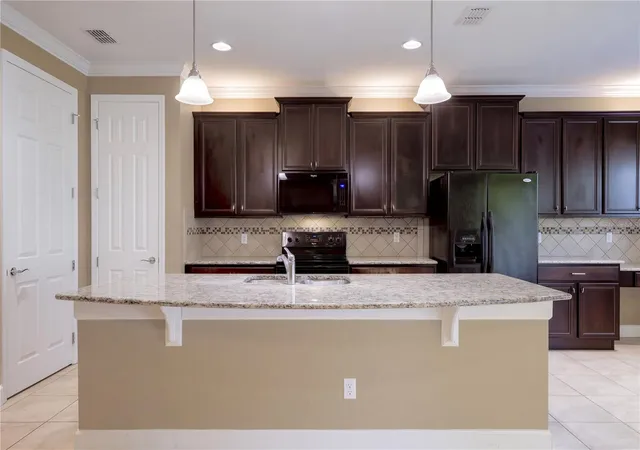 Photo 3 of Single family home for sale at 11843 Padua Ln, Orlando, FL 32827 | MLS# S5159481 | Listing updated on 2026-10-24