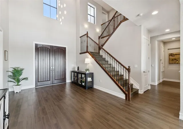 Photo 2 of Single family home for sale at 10919 Mobberley Cir, Orlando, FL 32832 | MLS# S5159482 | Listing updated on 2026-10-24