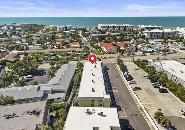 Photo 4 of Condo for sale at 6703 Midnight Pass Rd #101, Sarasota, FL 34242 | MLS# A4709499 | Listing updated on 2026-10-22