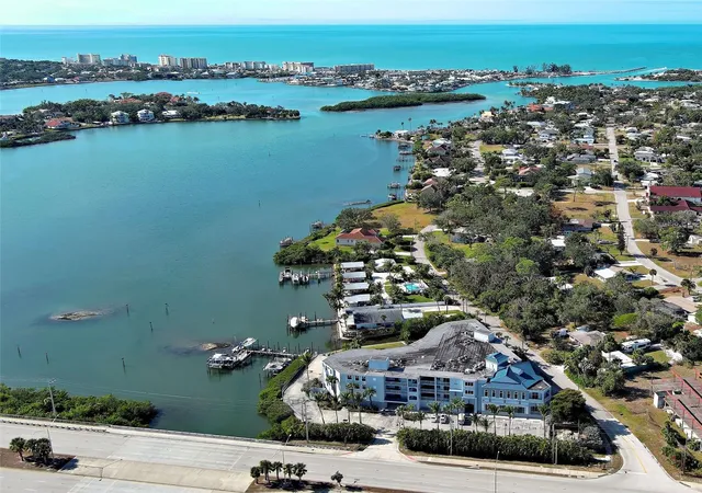 Condo for sale at 516 Tamiami Trl S #201, NOKOMIS, FL 34275 | MLS# A4709501