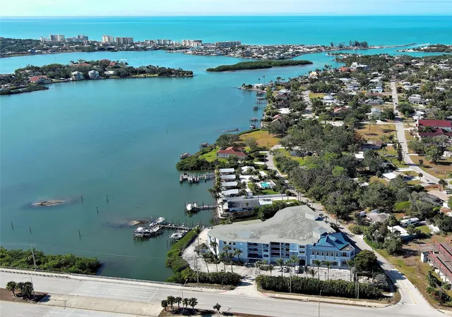 Condo for sale at 516 Tamiami Trl S #201, NOKOMIS, FL 34275 | MLS# A4709501