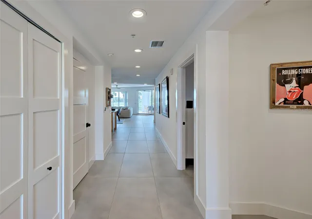 Photo 4 of Condo for sale at 516 Tamiami Trl S #201, Nokomis, FL 34275 | MLS# A4709501 | Listing updated on 2026-10-22