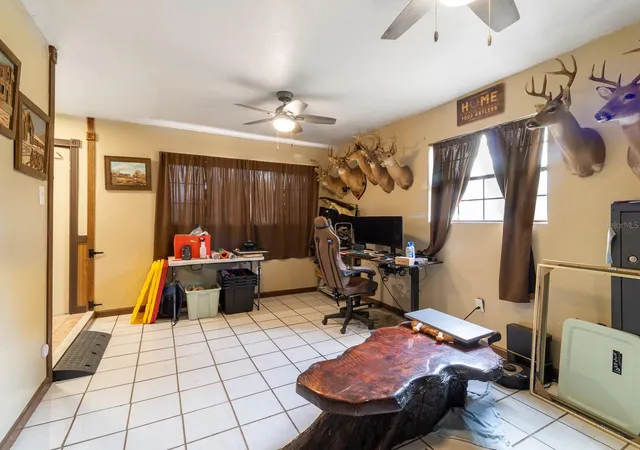 Photo 3 of Single family home for sale at 863 SE Defender Dr, Lake City, FL 32025 | MLS# GC544167 | Listing updated on 2026-10-25
