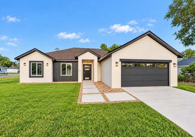 Single family home for sale at 1 Walnut Dr, OCALA, FL 34480 | MLS# OM733993