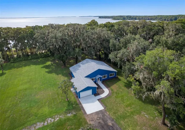 Single family home for sale at 4410 Corley Is Rd, Leesburg, FL 34748 | MLS# G5119047 | Listing updated on 2026-10-22