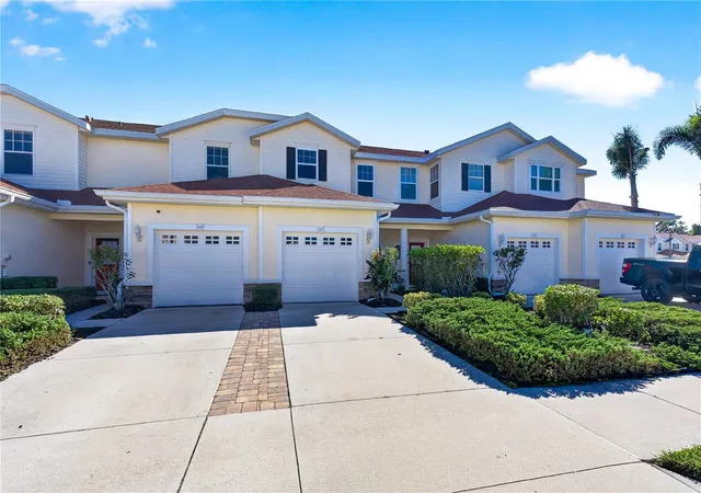 Photo 4 of Townhouse for sale at 1257 Jonah Dr, North Port, FL 34289 | MLS# A4709506 | Listing updated on 2026-10-29