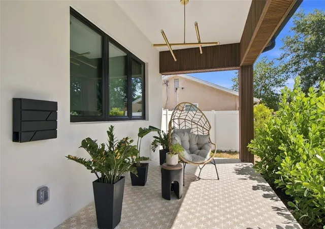 Photo 2 of Single family home for sale at 3721 6th Avenue N, Saint Petersburg, FL 33713 | MLS# TB8557881 | Listing updated on 2026-10-17