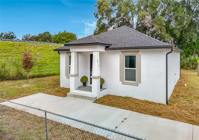 Photo 2 of Single family home for sale at 8410 N Lamar St, Tampa, FL 33604 | MLS# TB8557883 | Listing updated on 2026-10-21