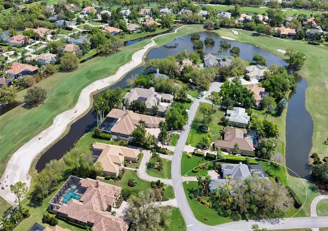Photo 3 of Single family home for sale at 642 Trenton Way, Osprey, FL 34229 | MLS# A4709515 | Listing updated on 2026-10-16