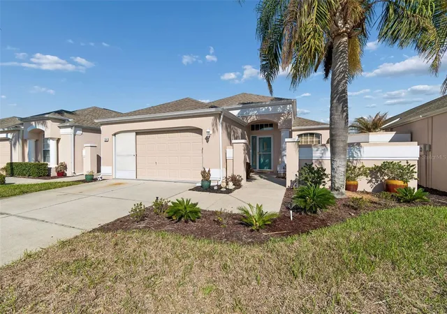 Photo 1 of House for sale at 284 Royal Palm Way, Spring Hill, FL 34608 | MLS# TB8557889 | Listing updated on 2026-10-29
