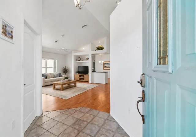 Photo 2 of House for sale at 284 Royal Palm Way, Spring Hill, FL 34608 | MLS# TB8557889 | Listing updated on 2026-10-29