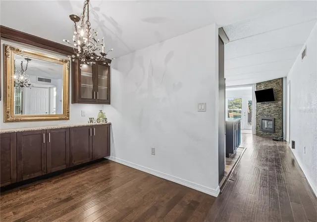 Photo 4 of Condo for sale at 821 Deleon Ct #109, Dunedin, FL 34698 | MLS# TB8557895 | Listing updated on 2026-10-22