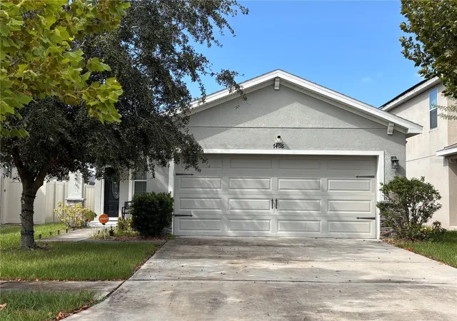 Single family home for sale at 7408 Indigo Oasis Ct, GIBSONTON, FL 33534 | MLS# TB8557897