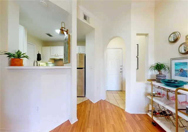Photo 3 of Condo for sale at 501 Knights Run Ave #2121, Tampa, FL 33602 | MLS# TB8557926 | Listing updated on 2026-10-15