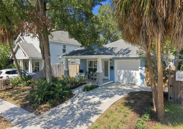Photo 3 of Single family home for sale at 1023 19th Avenue N, Saint Petersburg, FL 33704 | MLS# TB8557929 | Listing updated on 2026-10-17