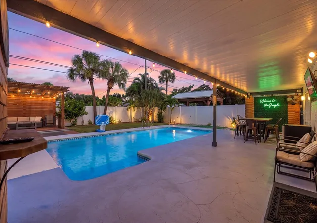 Photo 2 of Single family home for sale at 8085 24th Avenue N, Saint Petersburg, FL 33710 | MLS# A4709537 | Listing updated on 2026-10-17