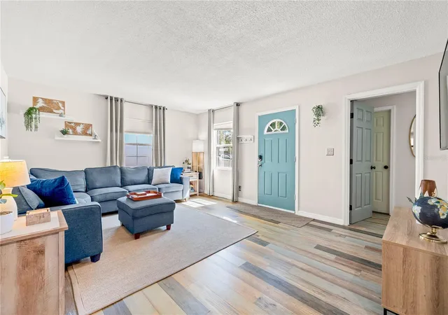 Photo 3 of Single family home for sale at 8085 24th Avenue N, Saint Petersburg, FL 33710 | MLS# A4709537 | Listing updated on 2026-10-17