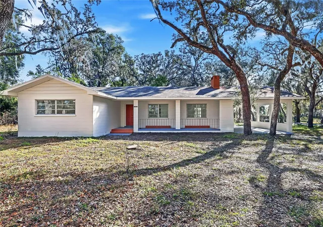 Photo 1 of Single family home for sale at 34582 Orchid Pkwy, Dade City, FL 33523 | MLS# TB8557939 | Listing updated on 2026-10-15