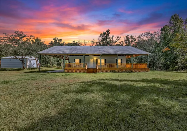 Photo 1 of Manufactured home for sale at 122 Sw Tract Buck Trl Rd, Chiefland, FL 32626 | MLS# OM734005 | Listing updated on 2026-10-25