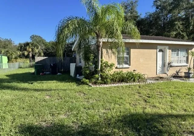 Photo 1 of Single family home for sale at 3205 W Napoleon Ave, Tampa, FL 33611 | MLS# TB8557945 | Listing updated on 2026-10-16