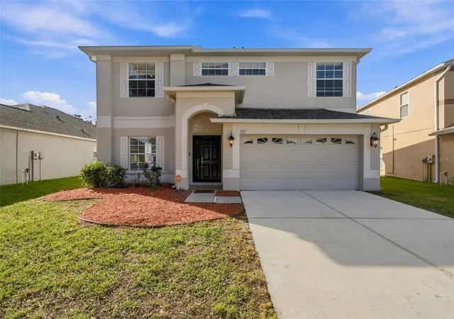 Photo 2 of Single family home for sale at 525 Powder View Dr, Ruskin, FL 33570 | MLS# TB8557951 | Listing updated on 2026-10-30