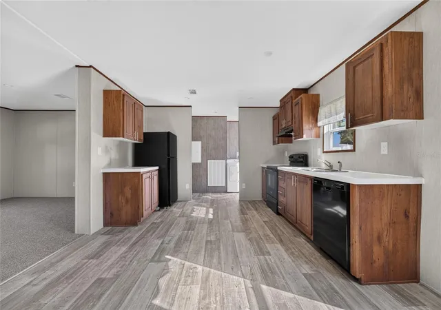 Photo 2 of Manufactured home for sale at 2231 SE 132nd Court, Morriston, FL 32668 | MLS# OM734008 | Listing updated on 2026-10-15