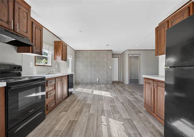 Photo 3 of Manufactured home for sale at 2231 SE 132nd Court, Morriston, FL 32668 | MLS# OM734008 | Listing updated on 2026-10-15