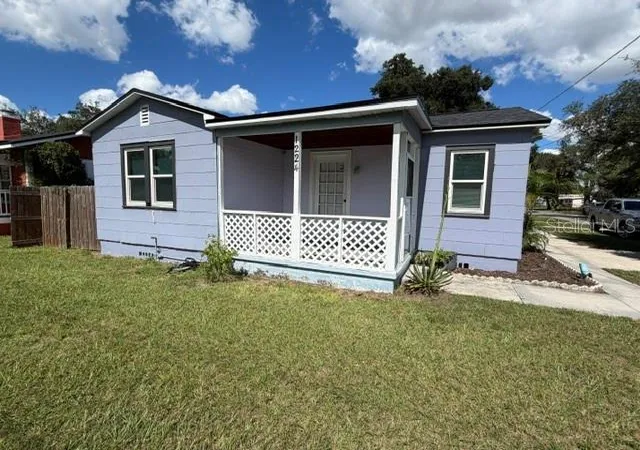 Photo 1 of Single family home for sale at 1224 E Frierson Ave, Tampa, FL 33603 | MLS# TB8557956 | Listing updated on 2026-10-20