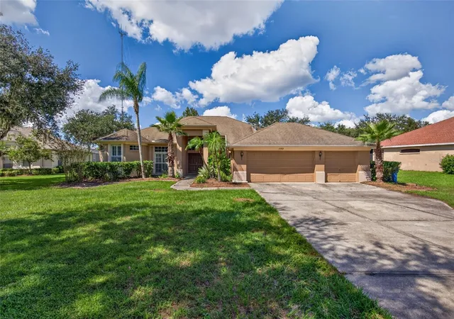 Single family home for sale at 12263 Crk Edge Dr, RIVERVIEW, FL 33579 | MLS# TB8557977
