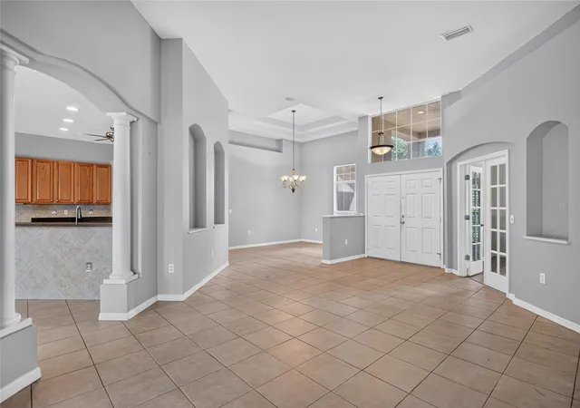 Photo 4 of Single family home for sale at 12263 Crk Edge Dr, Riverview, FL 33579 | MLS# TB8557977 | Listing updated on 2026-10-15