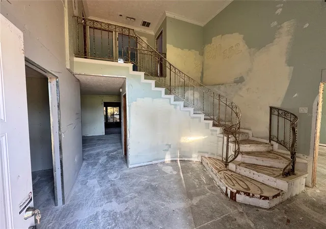 Photo 3 of Single family home for sale at 5385 Suwannee Rd, Weeki Wachee, FL 34607 | MLS# TB8557994 | Listing updated on 2026-10-15