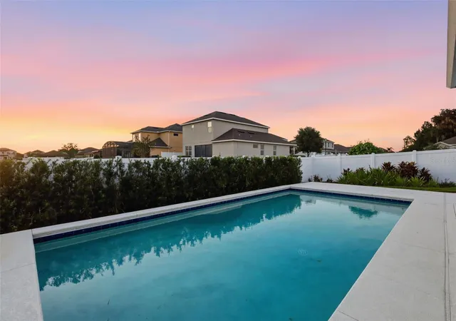 Photo 3 of Single family home for sale at 4010 Sapsucker Loop, Sanford, FL 32773 | MLS# O6449819 | Listing updated on 2026-10-27
