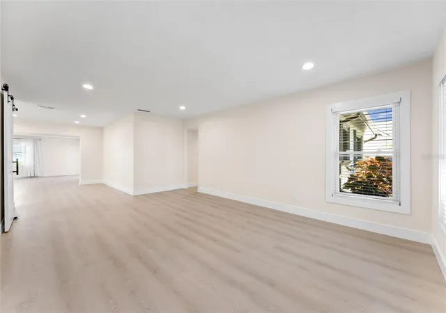 Photo 4 of Single family home for sale at 3912 Fontainebleau Dr, Tampa, FL 33634 | MLS# TB8558000 | Listing updated on 2026-10-28