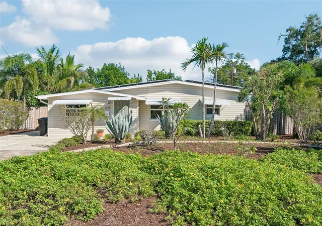 Photo 2 of Single family home for sale at 2175 64th Avenue S, Saint Petersburg, FL 33712 | MLS# TB8558030 | Listing updated on 2026-10-21