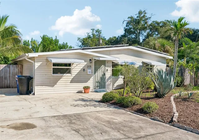 Photo 3 of Single family home for sale at 2175 64th Avenue S, Saint Petersburg, FL 33712 | MLS# TB8558030 | Listing updated on 2026-10-21