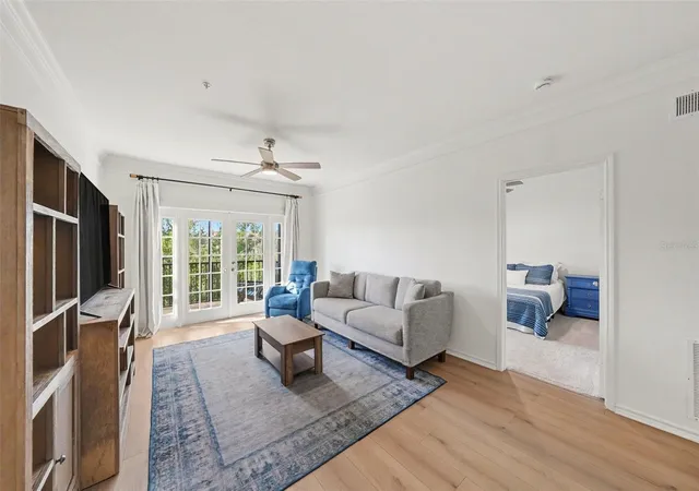 Listing Photo 5 - Condo for sale in building located at 4306 Bayside Vlg Dr, Tampa, FL 33615 - Unit #204