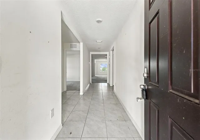 Photo 4 of Single family home for sale at 5006 Diantha Way, Brooksville, FL 34604 | MLS# W7890313 | Listing updated on 2026-10-20