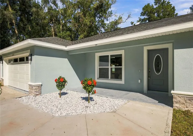 Photo 3 of Single family home for sale at 3951 SE 140th Place, Summerfield, FL 34491 | MLS# OM734014 | Listing updated on 2026-10-15