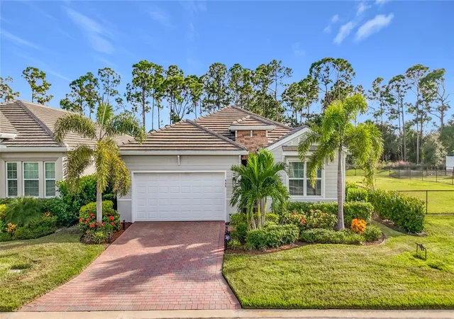 Photo 1 of Single family home for sale at 446 Ibiza Loop, Venice, FL 34292 | MLS# A4709564 | Listing updated on 2026-10-30