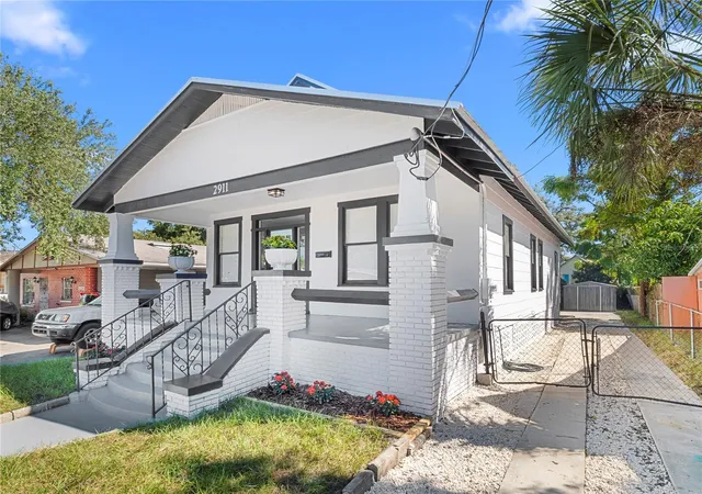 Photo 2 of Single family home for sale at 2911 N 9th Street, Tampa, FL 33605 | MLS# TB8558041 | Listing updated on 2026-10-29